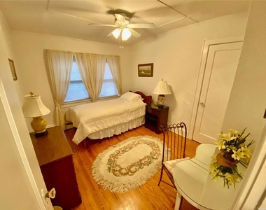 111 Inwood - Photo Thumbnail 8