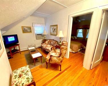 111 Inwood - Photo Thumbnail 6