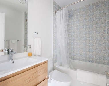 650 Pine Avenue - Photo Thumbnail 23