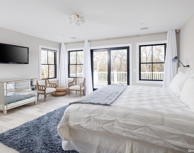650 Pine Avenue - Photo Thumbnail 15
