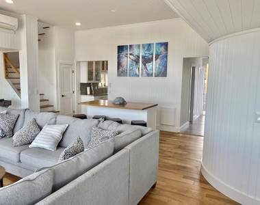 240 Wilmot Road - Photo Thumbnail 1