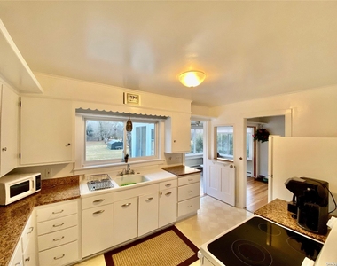 3825 S Harbor Road - Photo Thumbnail 5