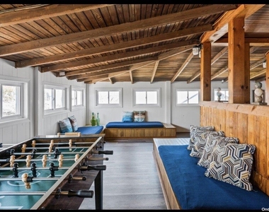 597 Bayberry Walk - Photo Thumbnail 18