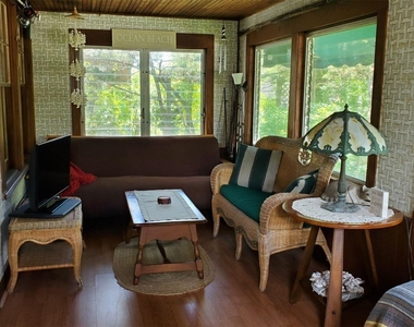250 Cottage Walk - Photo Thumbnail 8