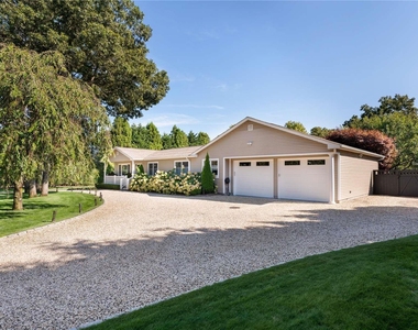 60 Lynncliff Road - Photo Thumbnail 1