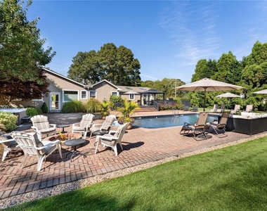 60 Lynncliff Road - Photo Thumbnail 17