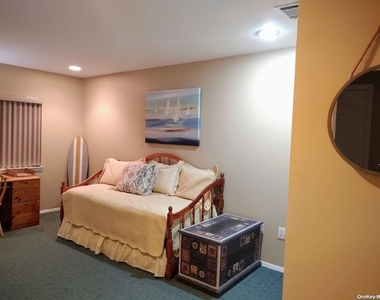 813 Shore Road - Photo Thumbnail 12