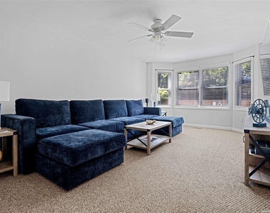 4 White Lane - Photo Thumbnail 9