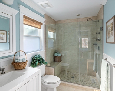 672 Ocean Breeze - Photo Thumbnail 15