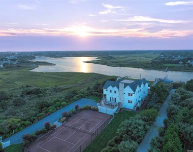 157 Dune Road - Photo Thumbnail 1
