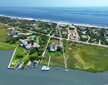 157 Dune Road - Photo Thumbnail 18