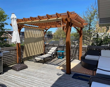 11 Seneca Street - Photo Thumbnail 15