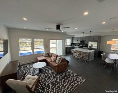 334 Dehnhoff - Photo Thumbnail 1