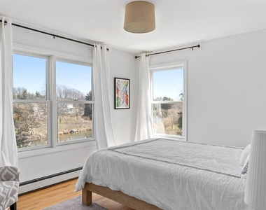 355 Midway Road - Photo Thumbnail 14