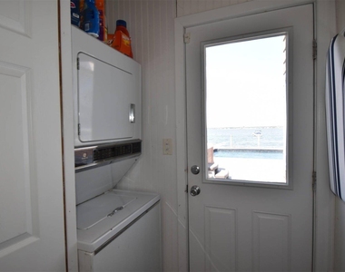 620 Dune Road - Photo Thumbnail 12