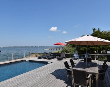 620 Dune Road - Photo Thumbnail 15