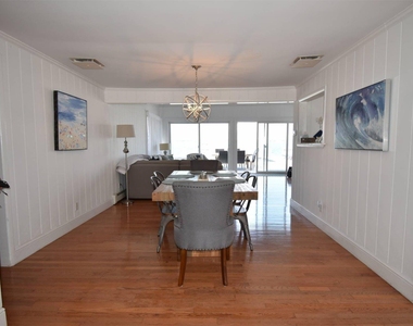 620 Dune Road - Photo Thumbnail 3