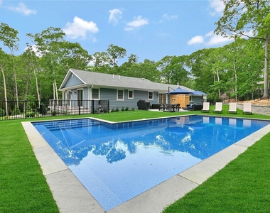 935 Southern Cross Road - Photo Thumbnail 2