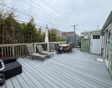 804 Evergreen Walk - Photo Thumbnail 1