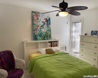 790 Surf Road - Photo Thumbnail 2