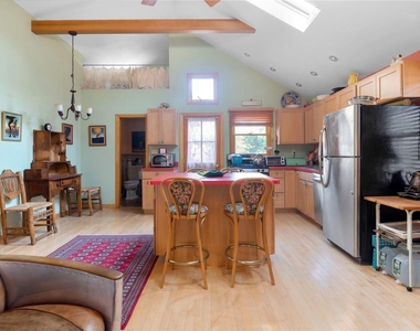 61 Ocean Road - Photo Thumbnail 4