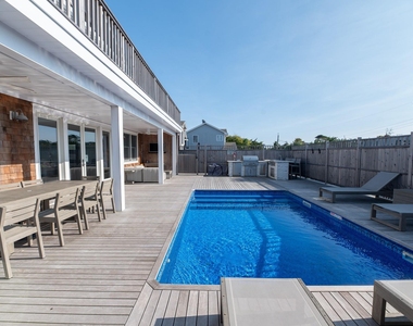 335 Surf Road - Photo Thumbnail 10