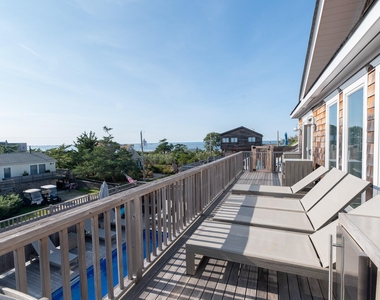 335 Surf Road - Photo Thumbnail 11