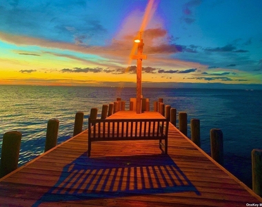 30 Gale Walk - Photo Thumbnail 14
