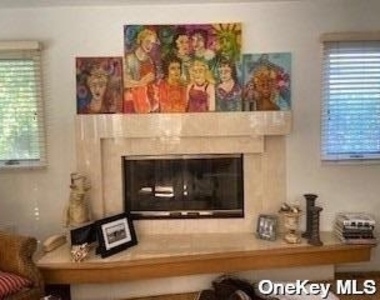 270 Cottage Walk - Photo Thumbnail 8