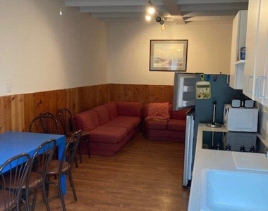 44 E Bayview Avenue - Photo Thumbnail 1