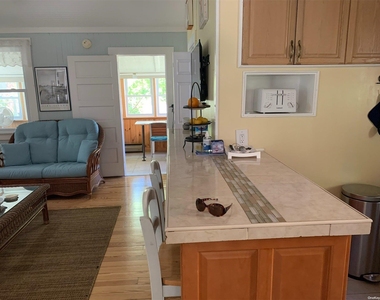 120 Bungalow Walk - Photo Thumbnail 5