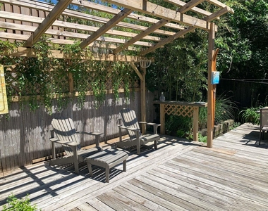 120 Bungalow Walk - Photo Thumbnail 14