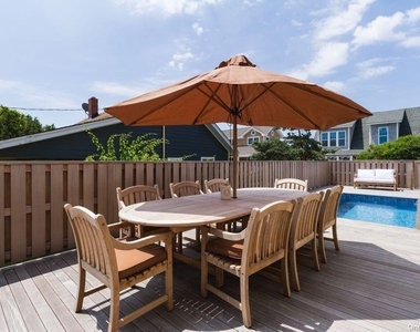 109 Bungalow Walk - Photo Thumbnail 17