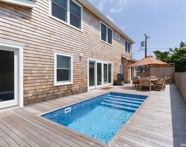 109 Bungalow Walk - Photo Thumbnail 20