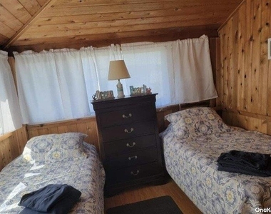 921 Evergreen Walk - Photo Thumbnail 10
