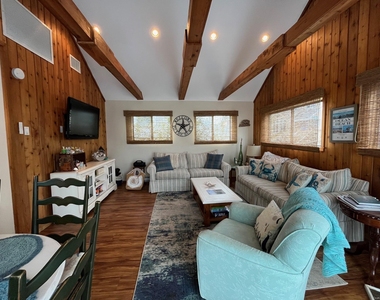 142 Bungalow - Photo Thumbnail 1
