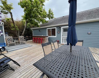 142 Bungalow - Photo Thumbnail 14