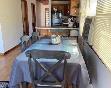 295 Cottage Walk - Photo Thumbnail 12