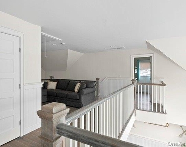 674 Ocean Breeze - Photo Thumbnail 11