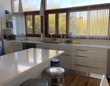 41 Atlantic Avenue - Photo Thumbnail 8