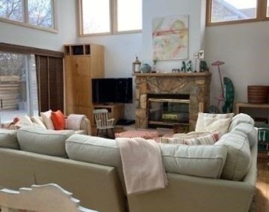 736 Ocean Breeze - Photo Thumbnail 1