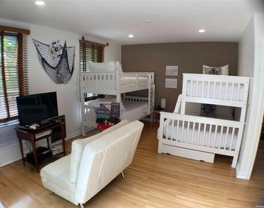 180 Clipper Road - Photo Thumbnail 11