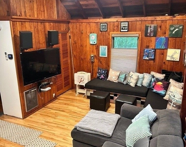 180 Clipper Road - Photo Thumbnail 2