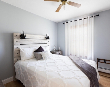 400 Wells Road - Photo Thumbnail 9