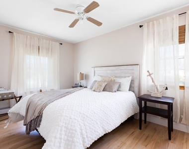 400 Wells Road - Photo Thumbnail 8