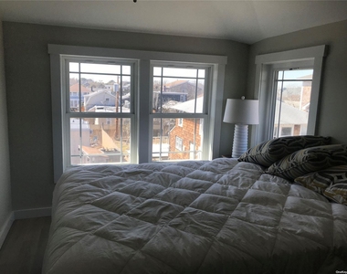 446 Dehnhoff Walk - Photo Thumbnail 1