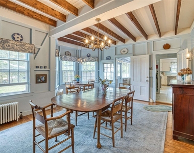 1695 Old Woods Path - Photo Thumbnail 8