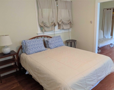 16640 Main Street - Photo Thumbnail 3