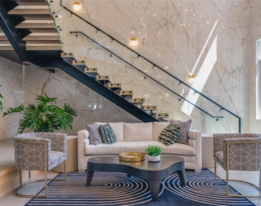 15 Washington Avenue - Photo Thumbnail 8