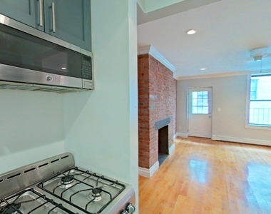 40 Avenue B - Photo Thumbnail 1